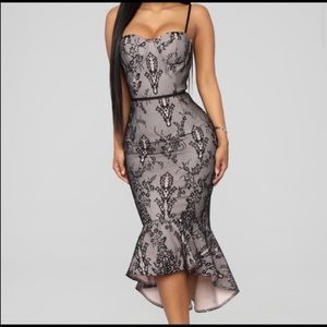 NWT Fashion Nova Lace Midi Dress